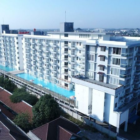 Indoluxe Rent Apartment Maguwo Exteriör bild